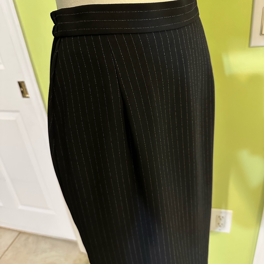 Vintage Joseph Ribkoff Pin Stripe Skirt and Matching Jacket - Picture 14 of 14
